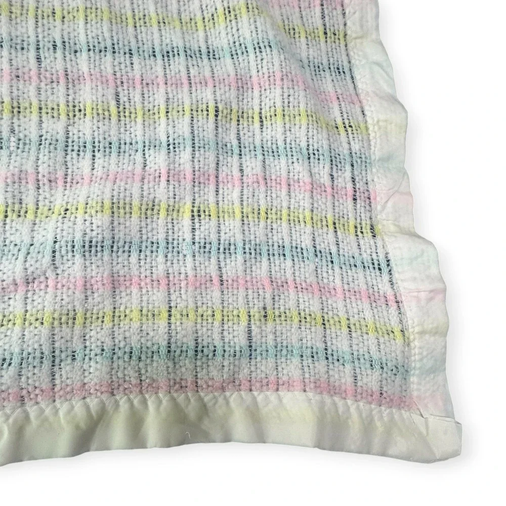 VTG Beacon Baby Blanket Pastel Stripe Waffle thermal satin trim 48x36 WPL 1675